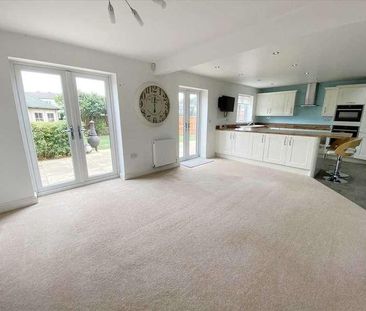 Cherry Tree Crescent, Cranwell, Sleaford, NG34 - Photo 5