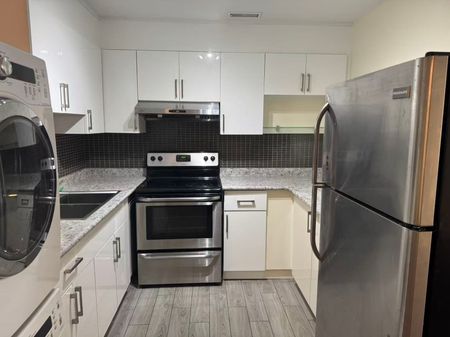 For Lease - 1606 Queen Street Unit# 3, Toronto, Ontario - Photo 5