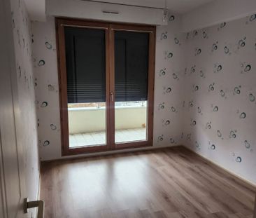 Location Appartement 4 pièces 93m² BESANCON 25000 - Photo 3