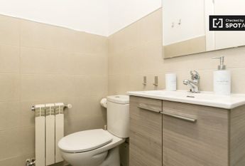 granada, Andalusia 18001