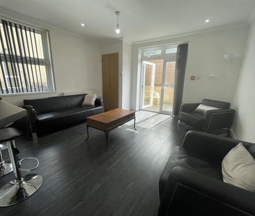 Richmond Road, Cardiff - Photo 1