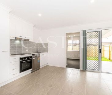 Modern One Bedroom Duplex - Photo 6