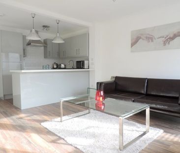 Room in a Shared Flat, Heron Place, SE16 - Photo 5