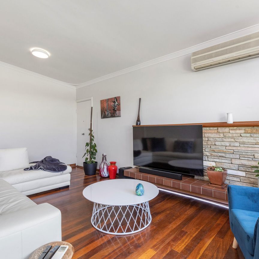 184 Hensman Street - Photo 1