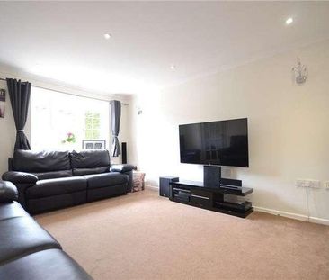 Laburnum Road, Winnersh, RG41 - Photo 4