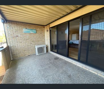 1/12 Jacob Court, Upper Coomera, Qld 4209 - Photo 2