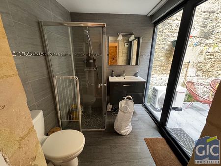 Location Appartement 2 pièces 43m² - Photo 3