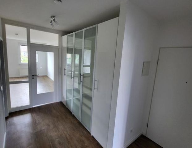 Helle 2 Zimmer Wohnung mit EBK und Loggia in Braunschweig Zentrum - Photo 1