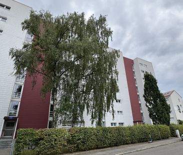 Schöne, große 3,5 ZKB im 6. OG, Aufzug, Balkon, TG, - Foto 1