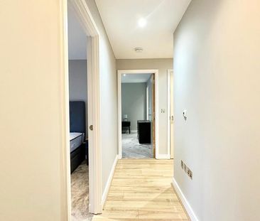 2 bedroom flat to rent - Photo 3