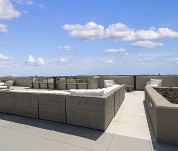 For Lease - 2075 King Road Unit# 620, King, Ontario - Photo 5