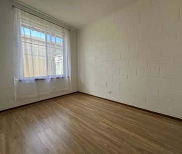 Updated & Modern Unit on Findon Rd - Photo 3