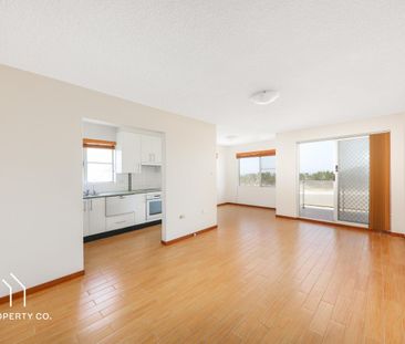 Beach Side Living - Photo 3