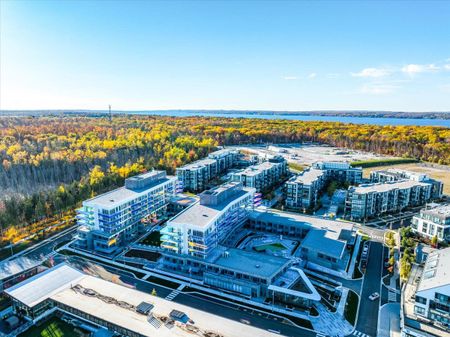 For Lease - 333 Sunseeker Avenue Unit# 142, Innisfil, Ontario - Photo 2