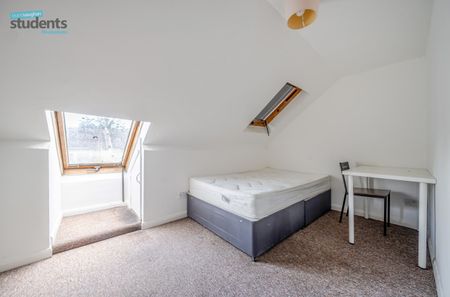 7 bedroom terraced house to rent - Photo 2