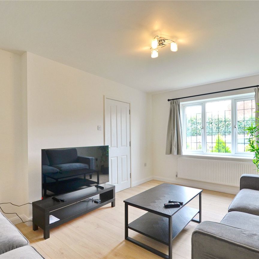 New Road, Stoke Gifford - Photo 1