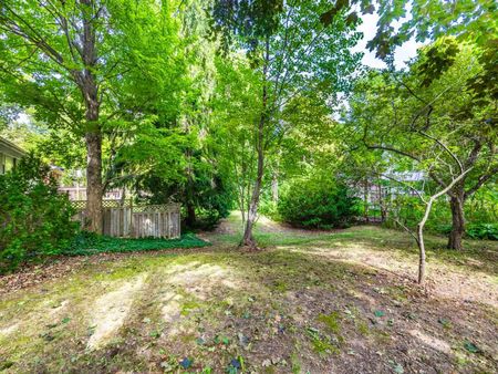 For Lease - 1447 Merrow Road, Mississauga, Ontario - Photo 4