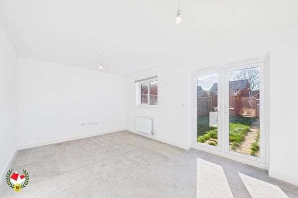 Rudloe Drive, Kingsway, Gloucester - Photo 1