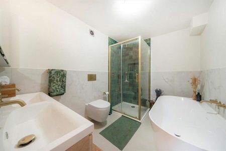 River Reach, Teddington, TW11 - Photo 4