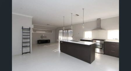 “Perfect Living” - Photo 2