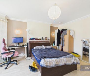 5 bedroom flat to rent - Photo 6