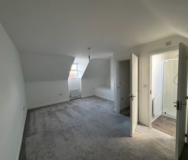 4 Bed Semi-Detached House, Merchant Avenue, NG8 - Photo 5