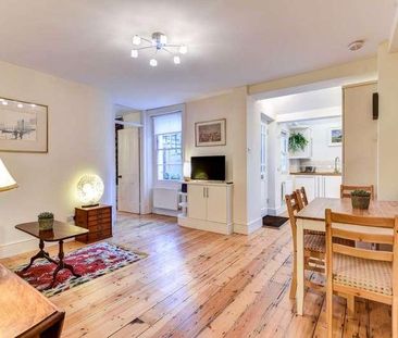 ?brighton`s Park Crescent Apartment`, BN2 - Photo 2