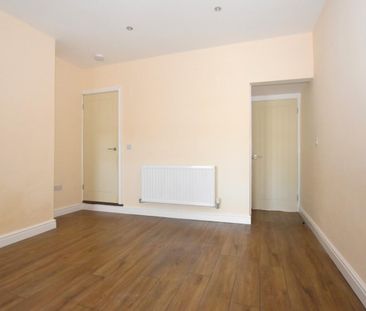 2 bedroom House To Let - Photo 5