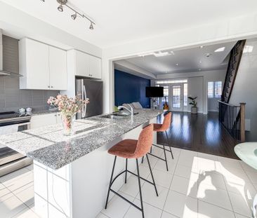 For Lease - 84 Lady Dolores Avenue, Vaughan, Ontario - Photo 3