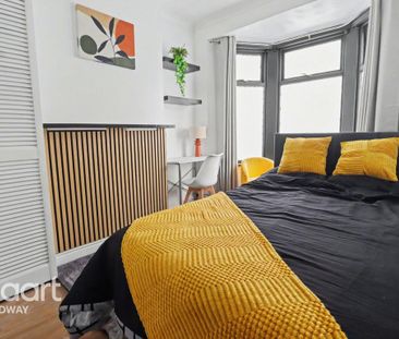 1 bedroom in a house share to rent - Photo 3