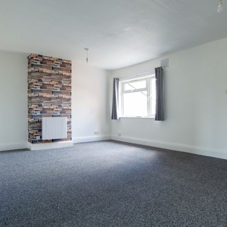 2 Bedroom Apartment For Rent - Photo 4