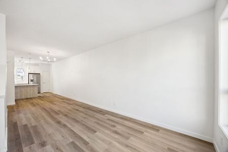 850 Belmont Drive SW, Calgary - Photo 2