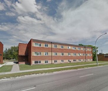 1472 Pembina | 1472 Pembina Highway, Winnipeg - Photo 1