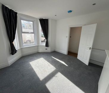 NORTOFT ROAD, CHARMINSTER (P07833) - Photo 2