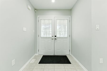 For Lease - 16 Froggy Drive, Thorold, Ontario - Photo 5