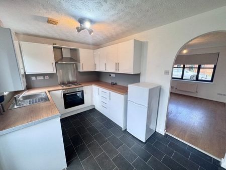 Hinchin Brook, Lenton, NG7, Property for rent - Photo 2