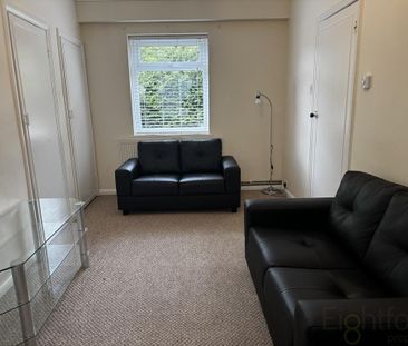 4 bedroom terraced house to rent - Photo 3