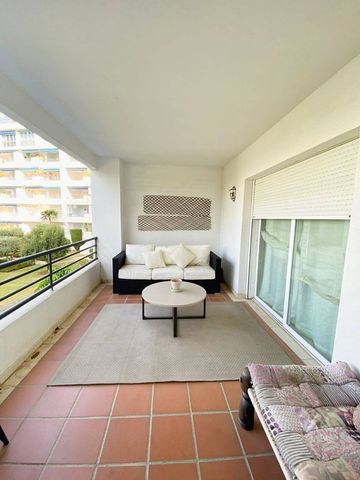 Luxury Apartment for rent in Puerto Banus, Spain - Photo 2