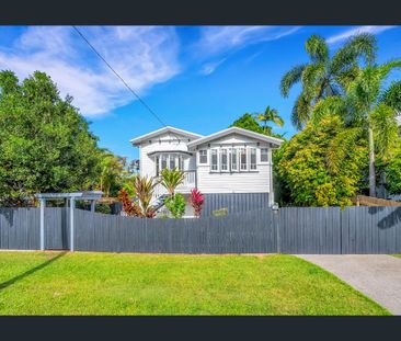 Cute Queenslander, Walking Distance to CBD - Photo 6