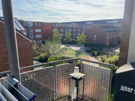 Köln Nippes Zentral, Helle 3 Zimmer mit Südbalkon - Photo 2