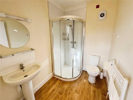 1 bedroom flat to rent - Photo 4