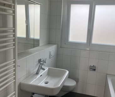 À louer - Bel appartement 4.5 pièces au 4ème étage - Photo 4