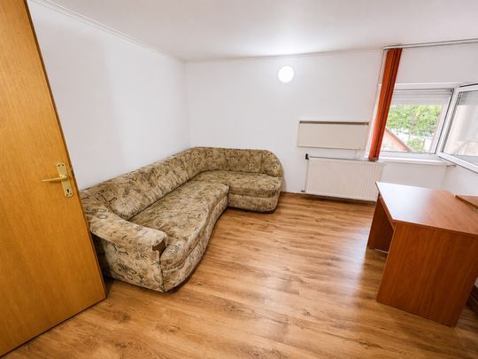 Apartament cu 3 camere zona Mehala - Photo 1