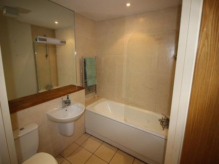 30 Milfort Mews, Dunmurry, Belfast BT17 9JE - Photo 4