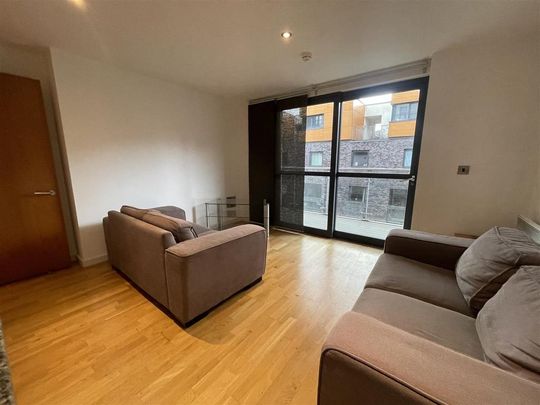 2 bedroom apartment to rent - Photo 1