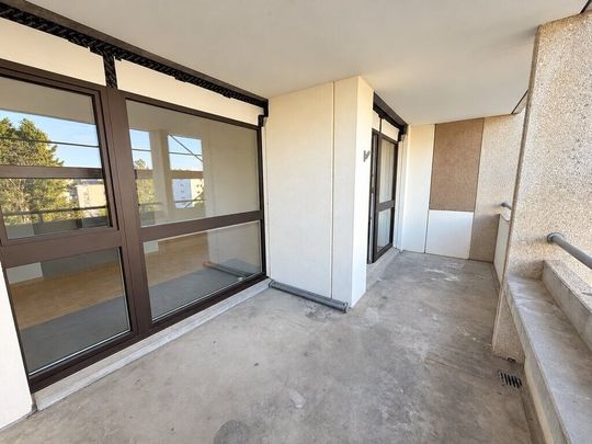 Frisch sanierte 4.5-Zimmer-Wohnung im Herzen von Ostermundigen - Photo 1