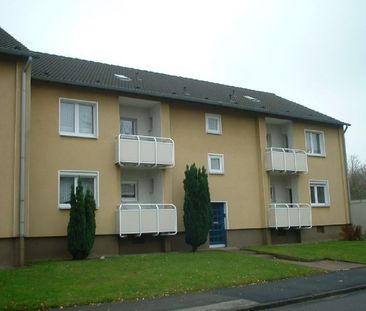 Erstbezug nach Sanierung! 2-Zimmer-Erdgeschoss-Whg. mit Balkon! - Photo 1