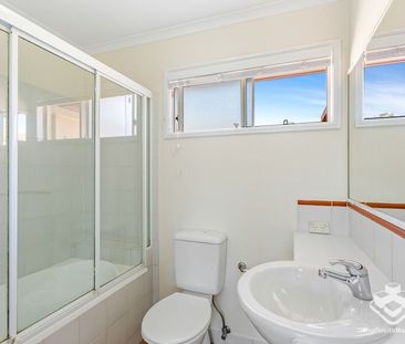 For Rent - Photo 6