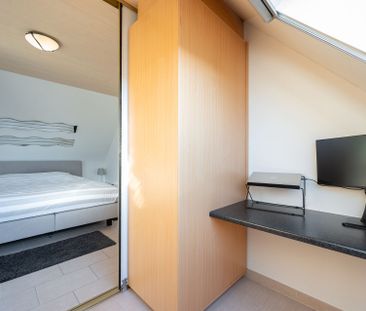 Penthouse met 2 slaapkamers en garage - Photo 2