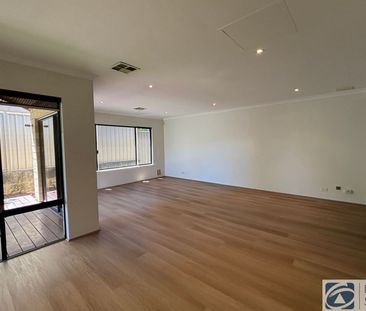 8 Olcote Street, 6018, Doubleview Wa - Photo 2